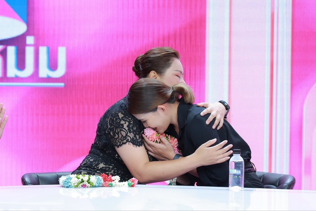 บุ๋ม - ปนัดดา วงศ์ผู้ดี