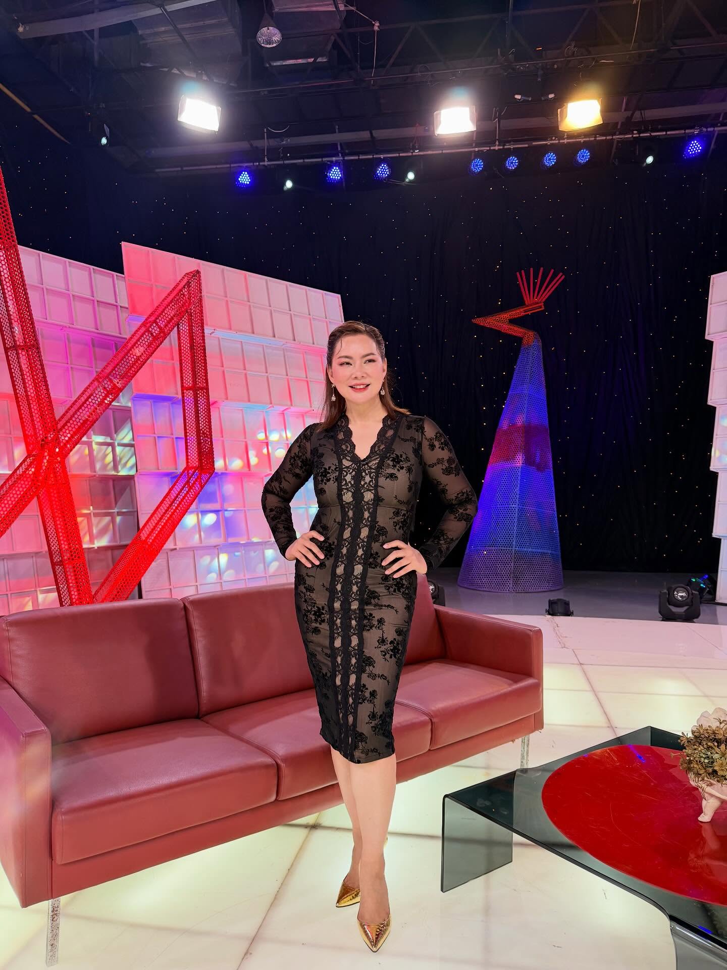 บุ๋ม - ปนัดดา วงศ์ผู้ดี