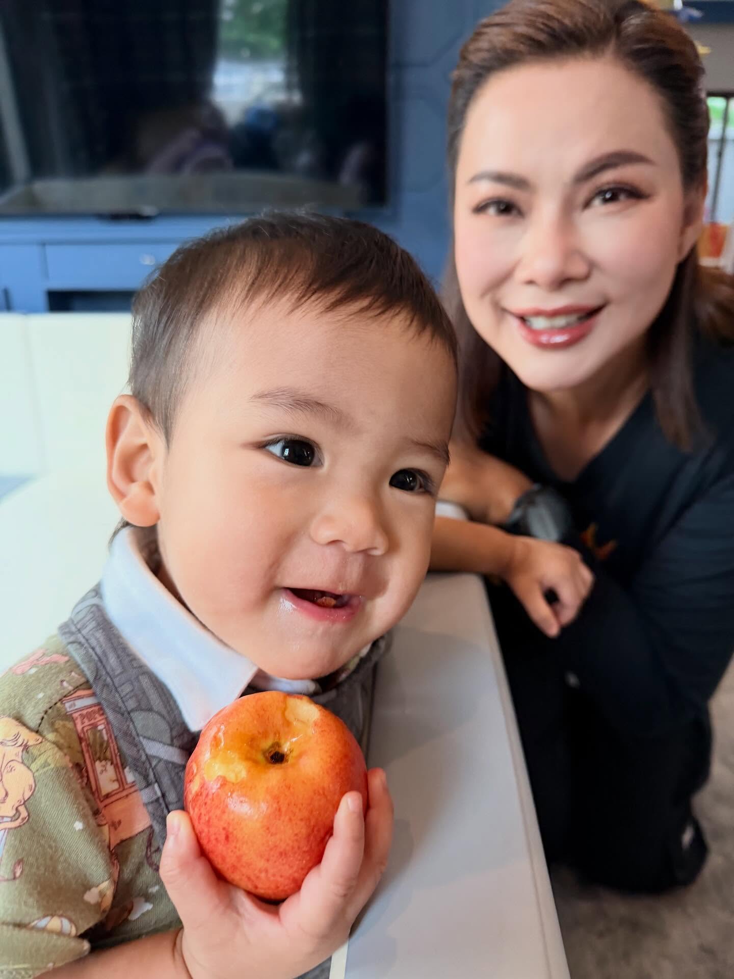 บุ๋ม - ปนัดดา วงศ์ผู้ดี