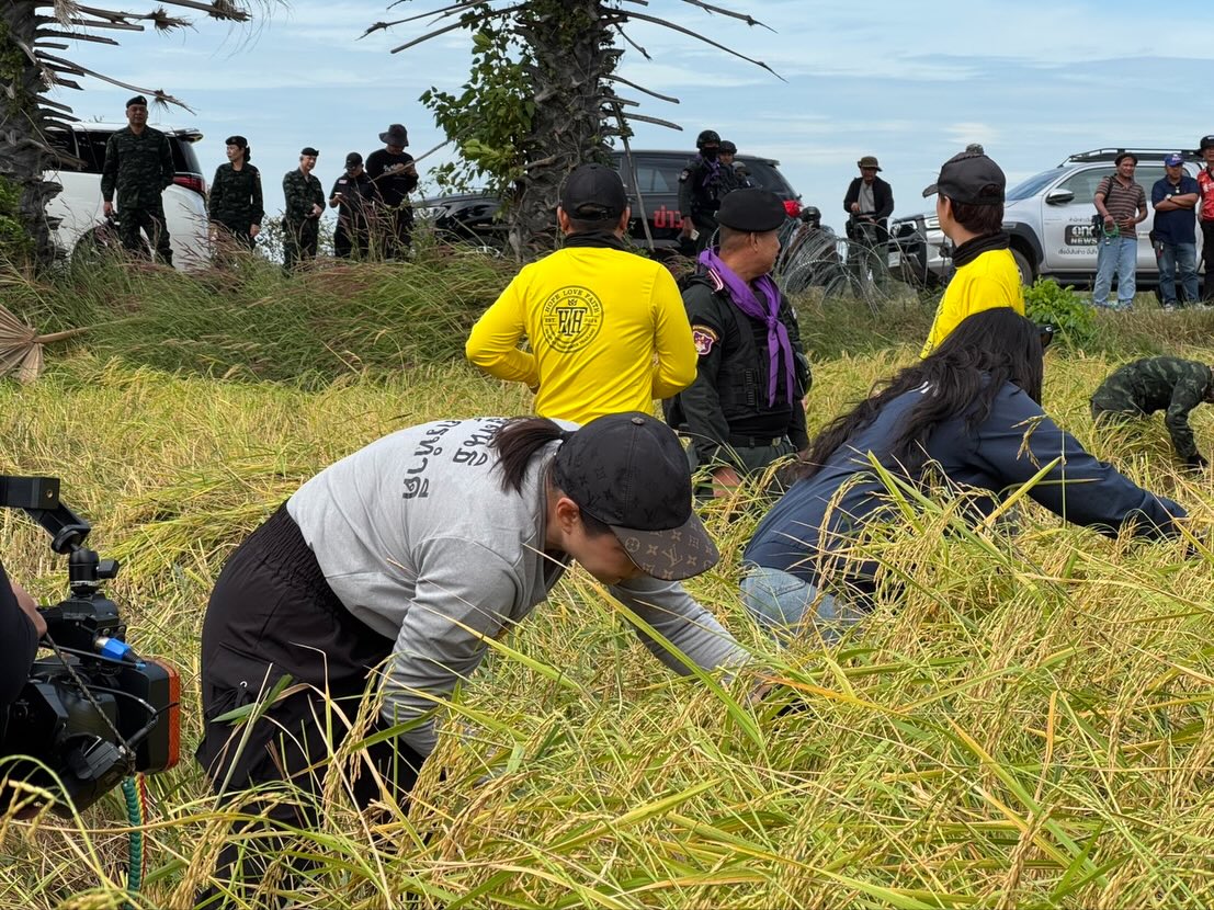 บุ๋ม - ปนัดดา วงศ์ผู้ดี