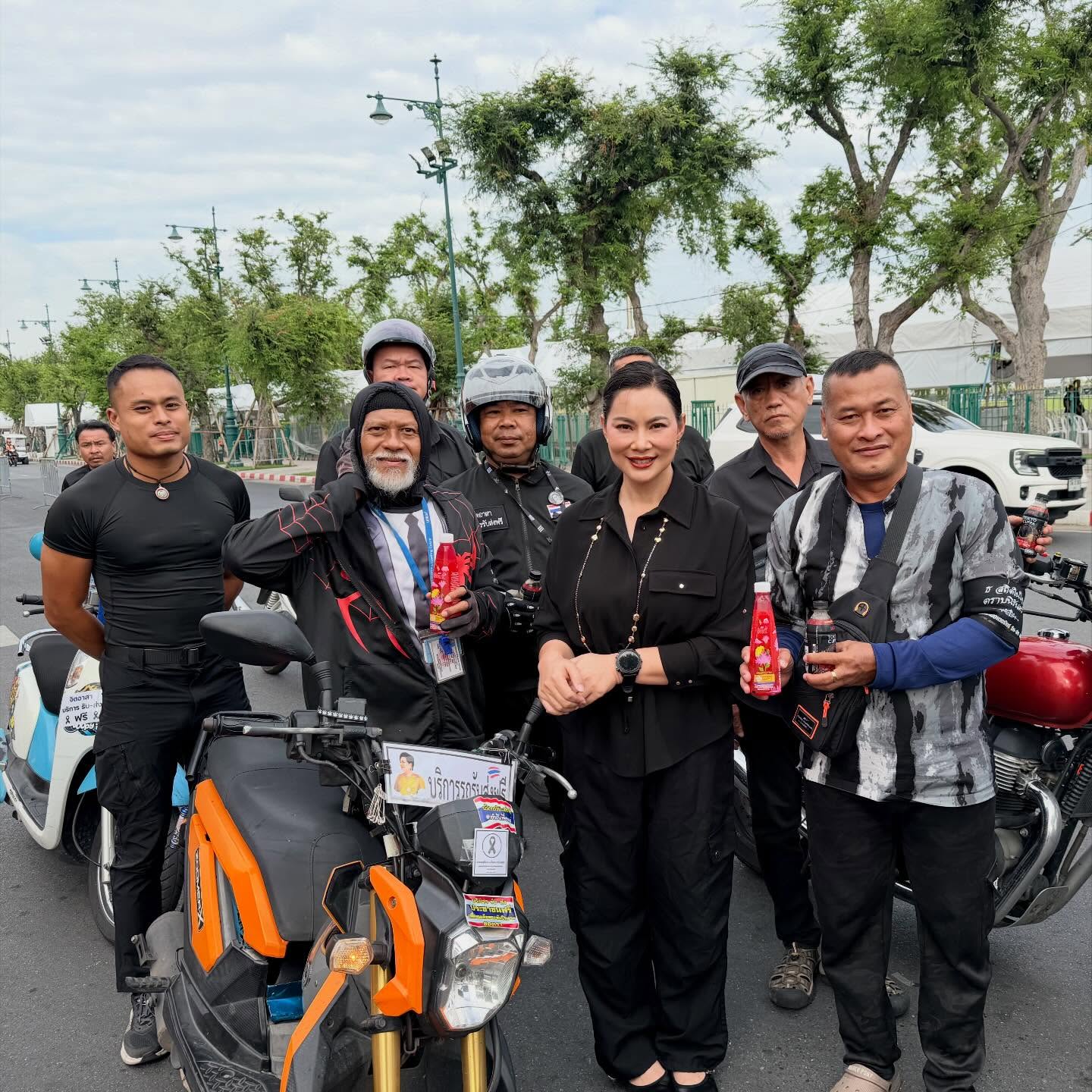 บุ๋ม - ปนัดดา วงศ์ผู้ดี