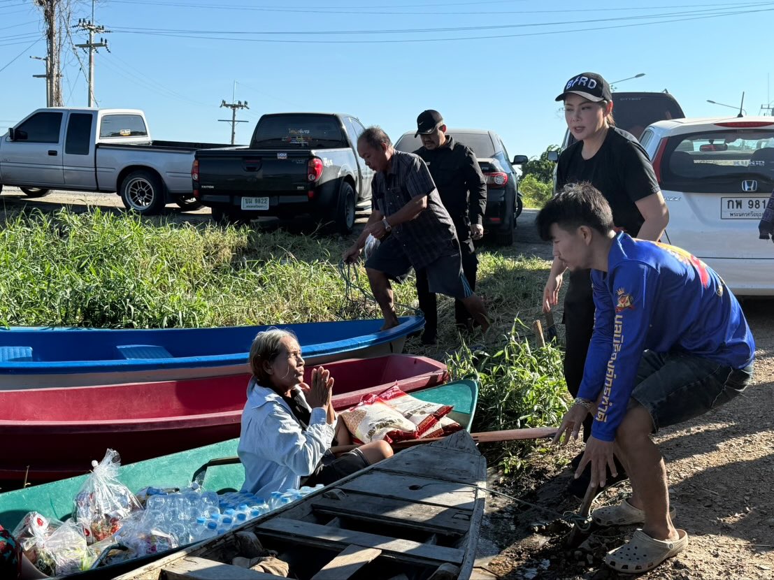 บุ๋ม - ปนัดดา วงศ์ผู้ดี