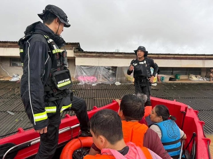 บุ๋ม - ปนัดดา วงศ์ผู้ดี