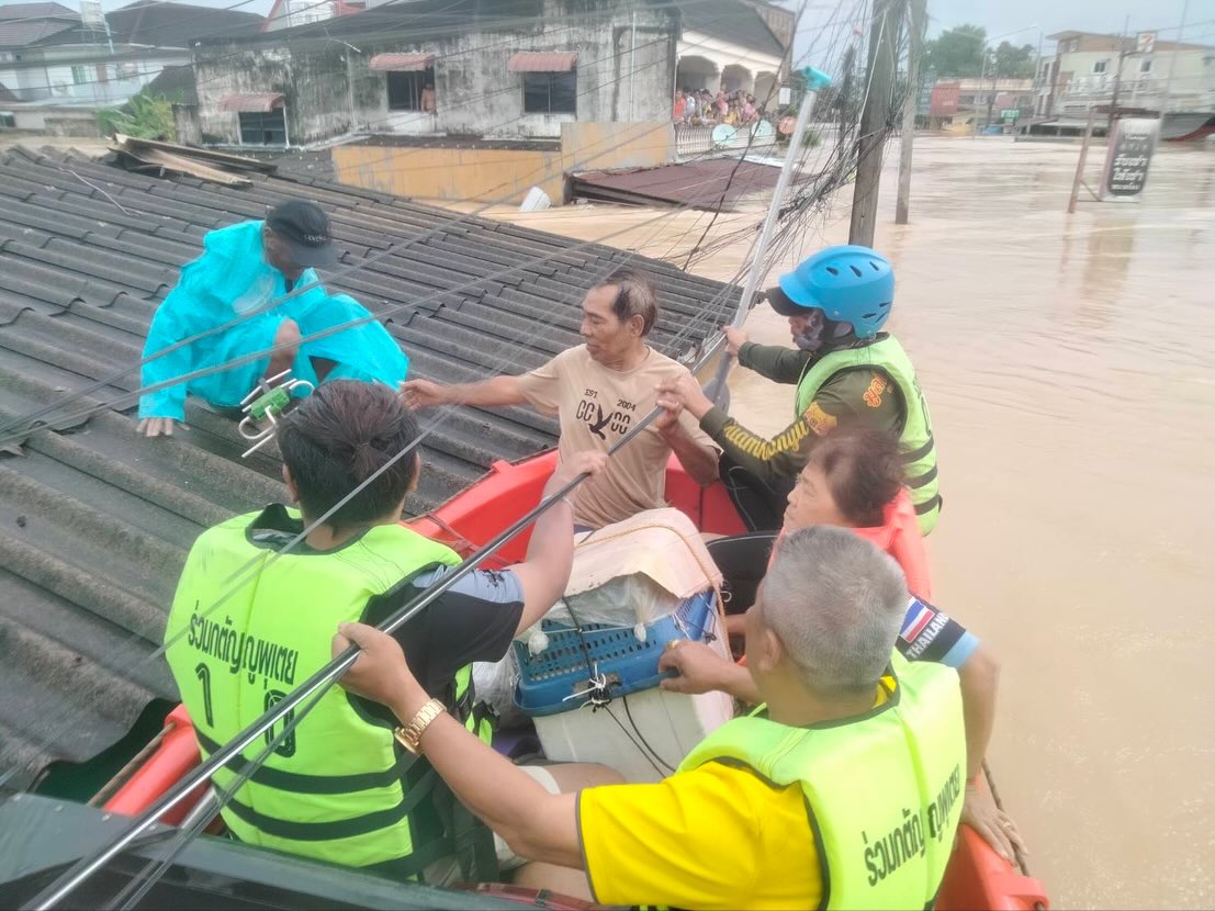 บุ๋ม - ปนัดดา วงศ์ผู้ดี