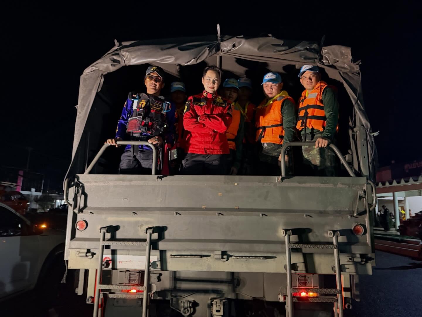 บุ๋ม - ปนัดดา วงศ์ผู้ดี