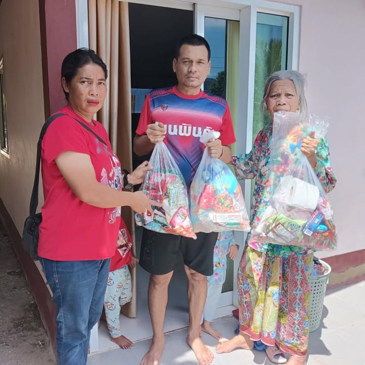 บุ๋ม - ปนัดดา วงศ์ผู้ดี