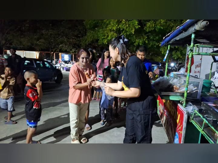 บุ๋ม - ปนัดดา วงศ์ผู้ดี