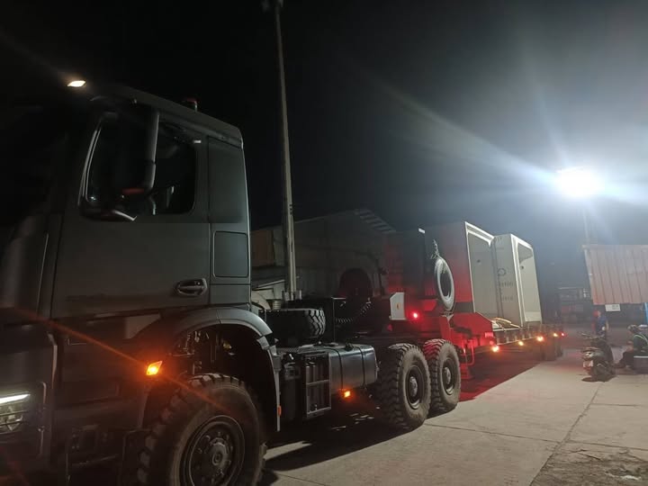 บุ๋ม - ปนัดดา วงศ์ผู้ดี