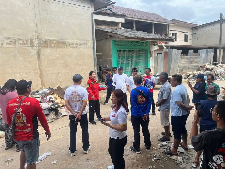 บุ๋ม - ปนัดดา วงศ์ผู้ดี