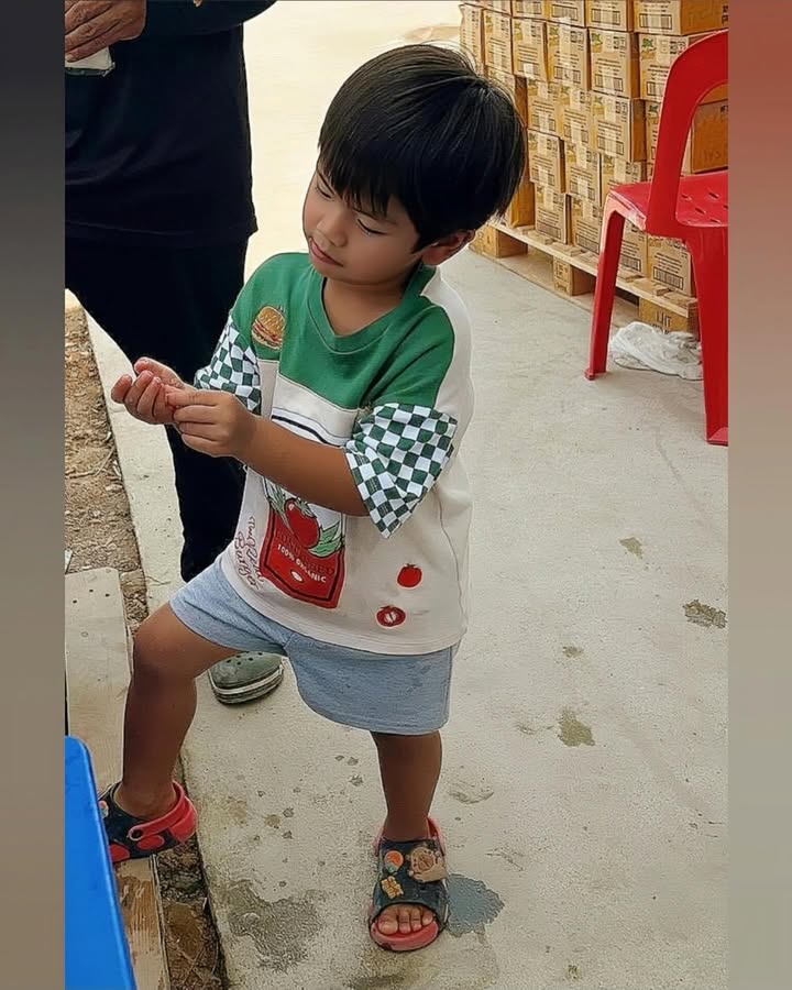 บุ๋ม - ปนัดดา วงศ์ผู้ดี