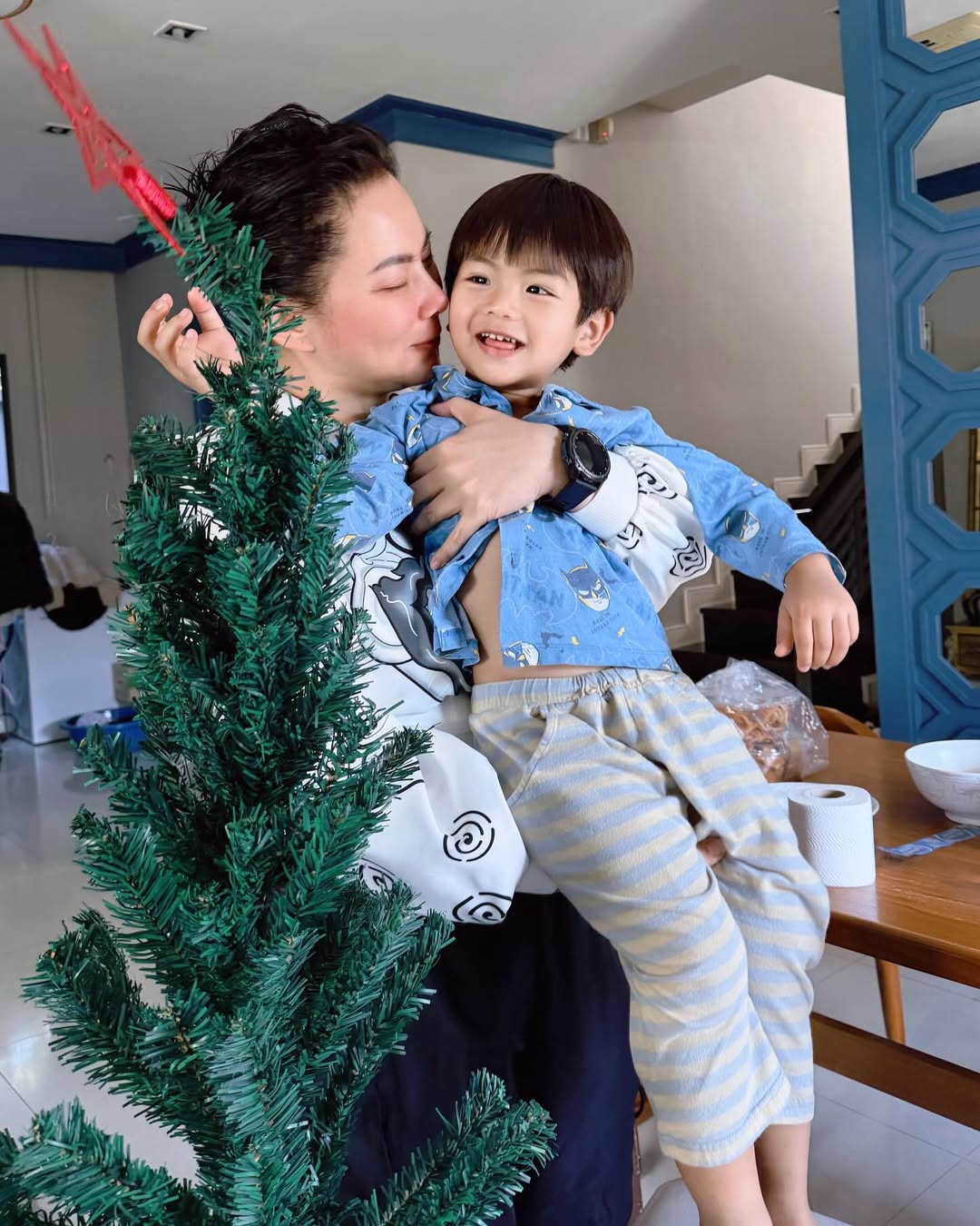 บุ๋ม - ปนัดดา วงศ์ผู้ดี