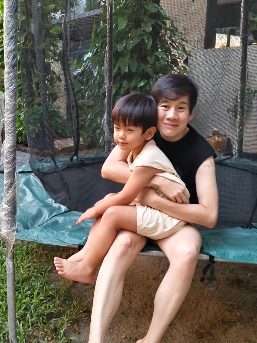 บุ๋ม - ปนัดดา วงศ์ผู้ดี