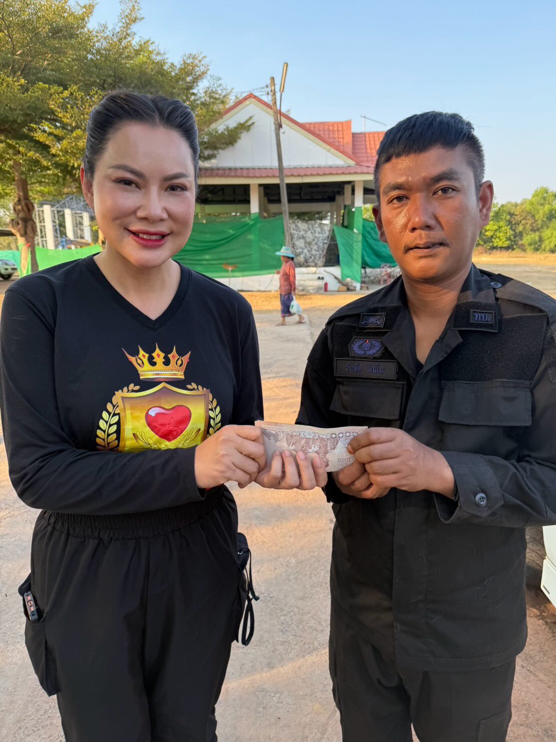 บุ๋ม - ปนัดดา วงศ์ผู้ดี