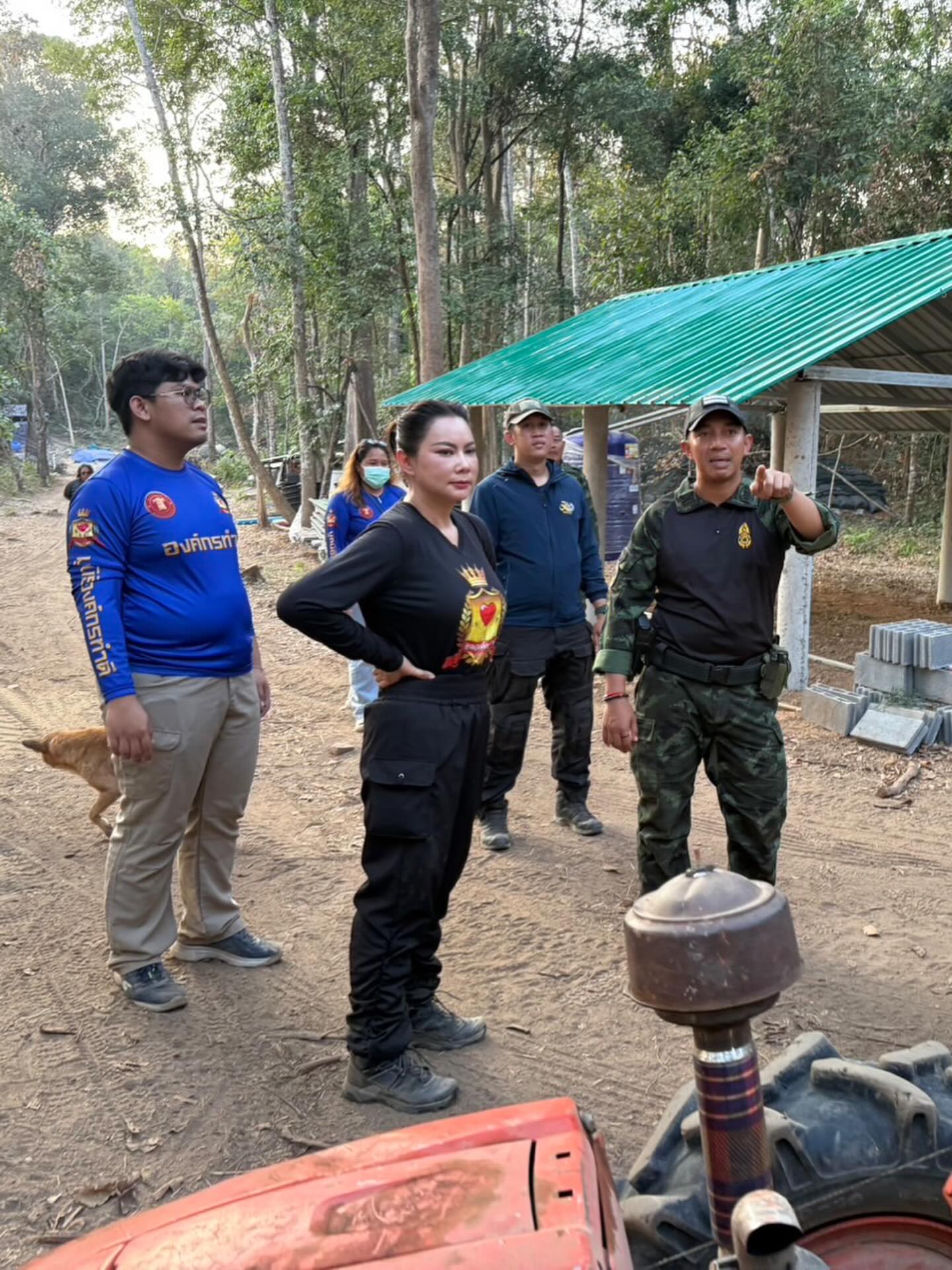 บุ๋ม - ปนัดดา วงศ์ผู้ดี