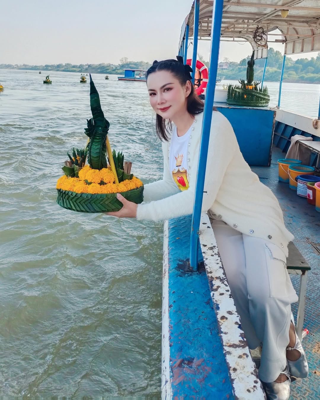 บุ๋ม - ปนัดดา วงศ์ผู้ดี