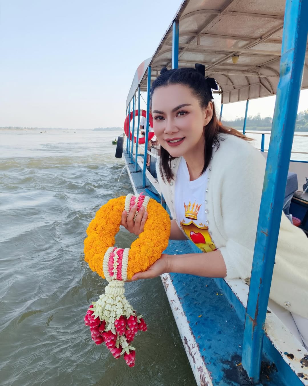 บุ๋ม - ปนัดดา วงศ์ผู้ดี