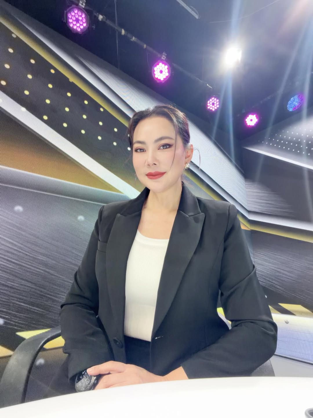 บุ๋ม - ปนัดดา วงศ์ผู้ดี