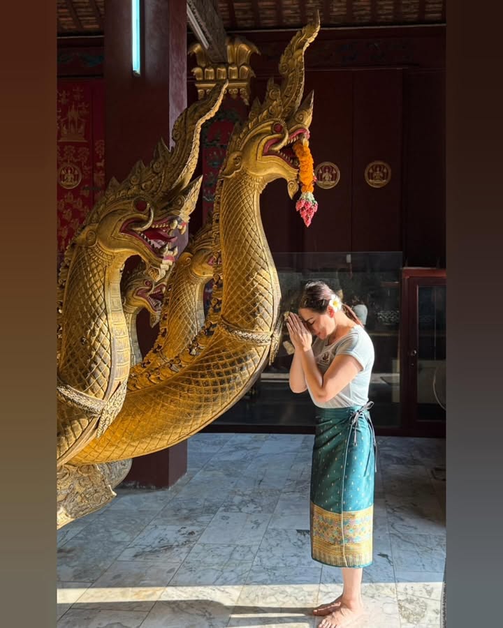 บุ๋ม - ปนัดดา วงศ์ผู้ดี