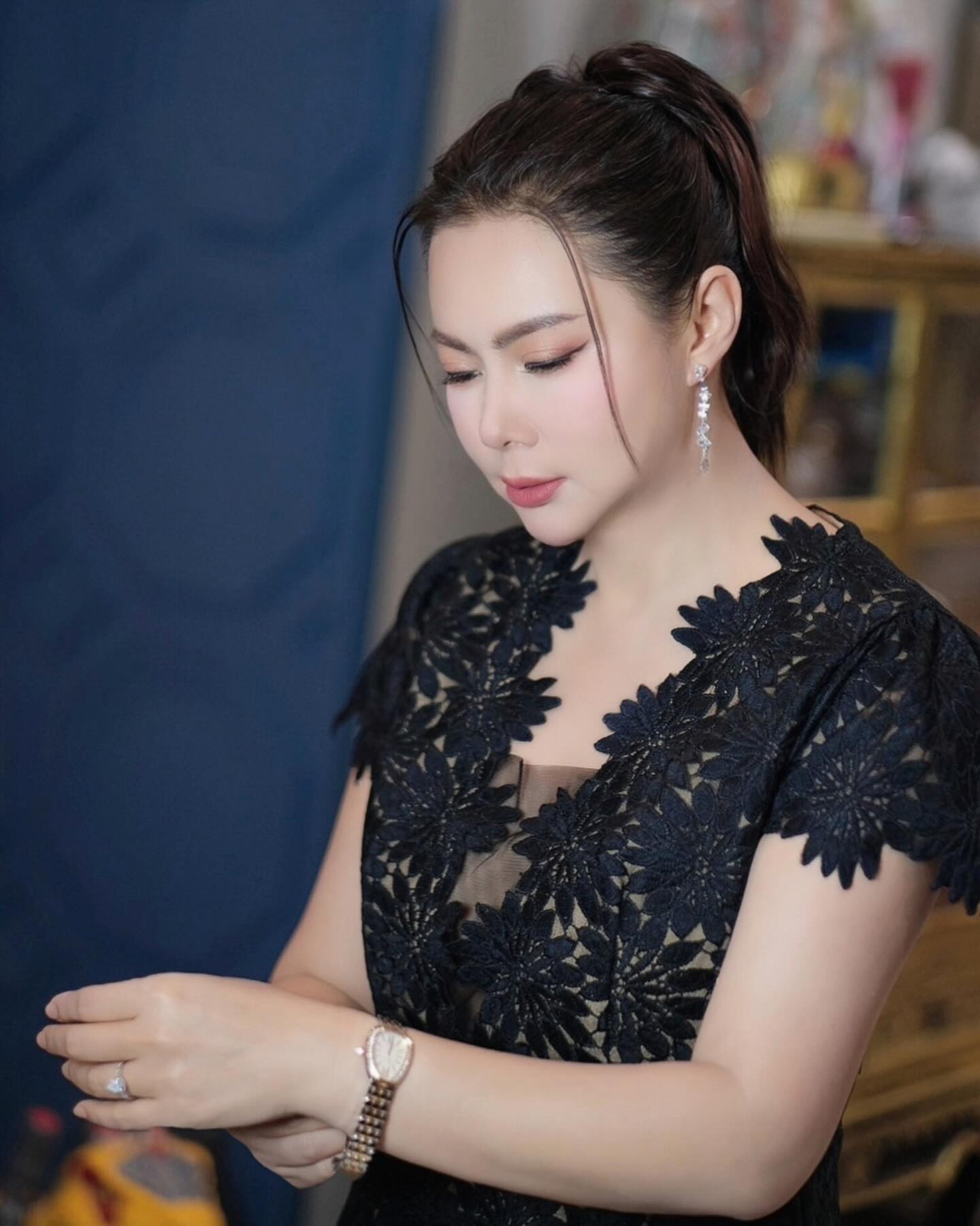 บุ๋ม - ปนัดดา วงศ์ผู้ดี