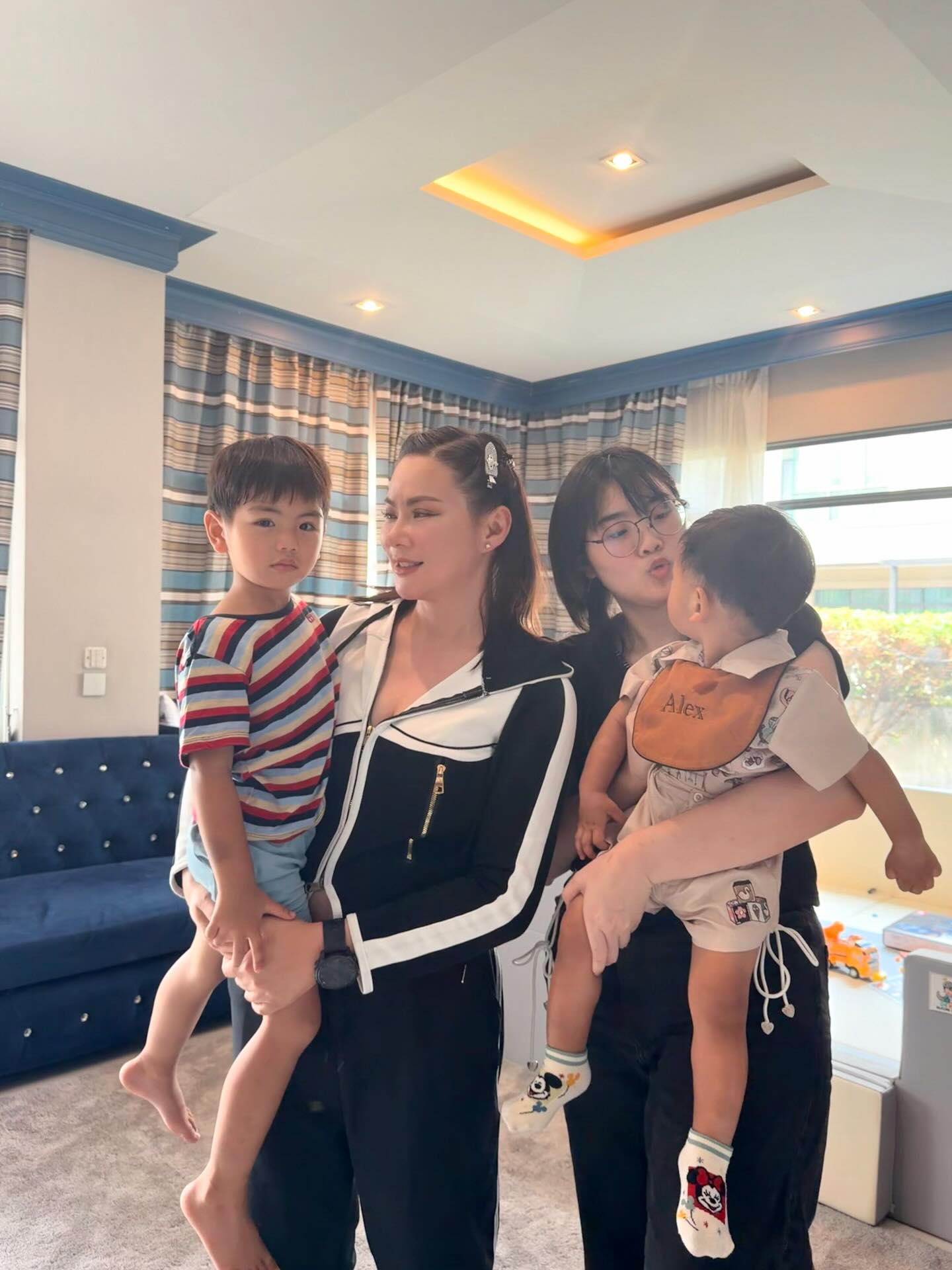 บุ๋ม - ปนัดดา วงศ์ผู้ดี