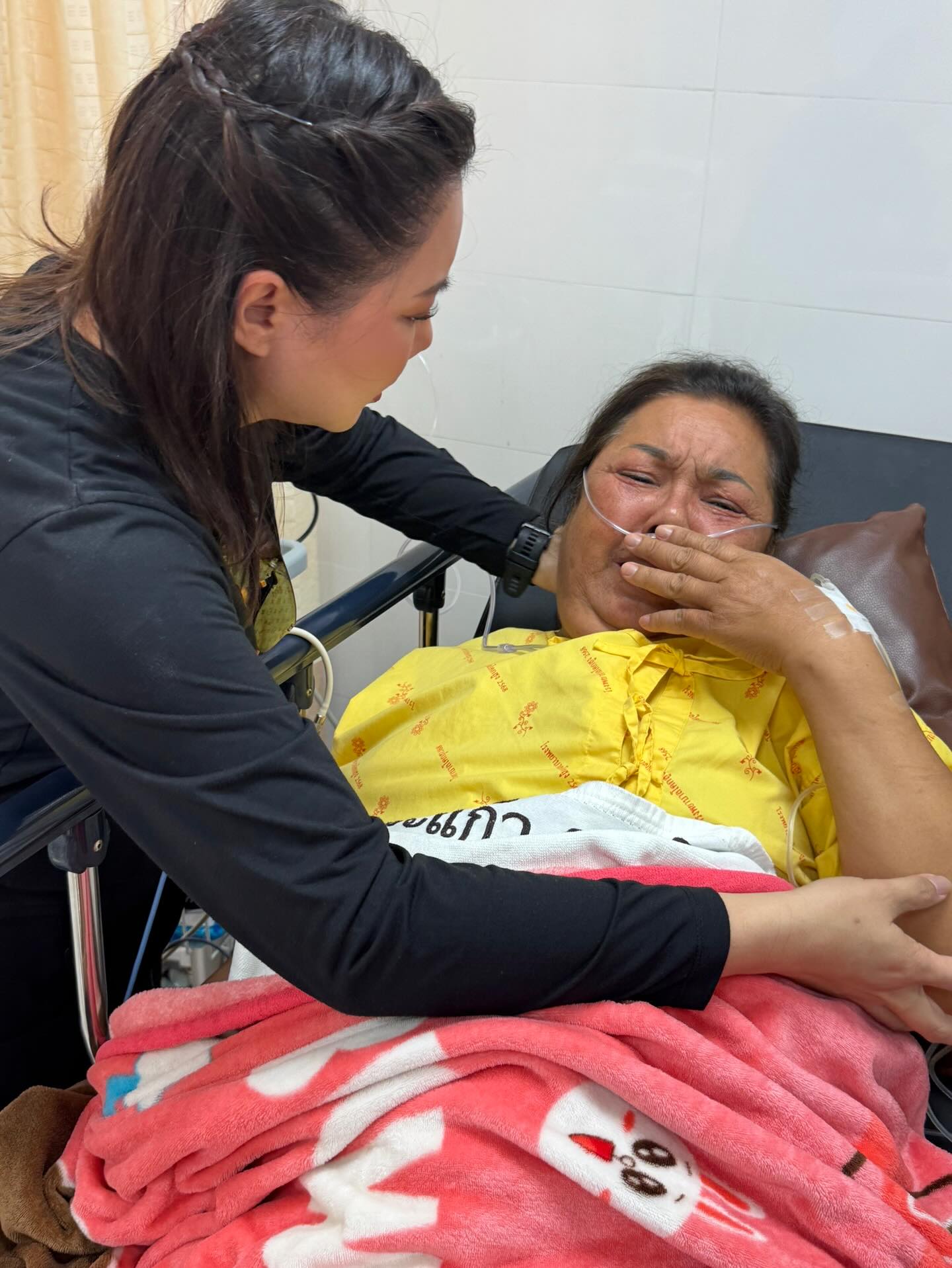 บุ๋ม - ปนัดดา วงศ์ผู้ดี