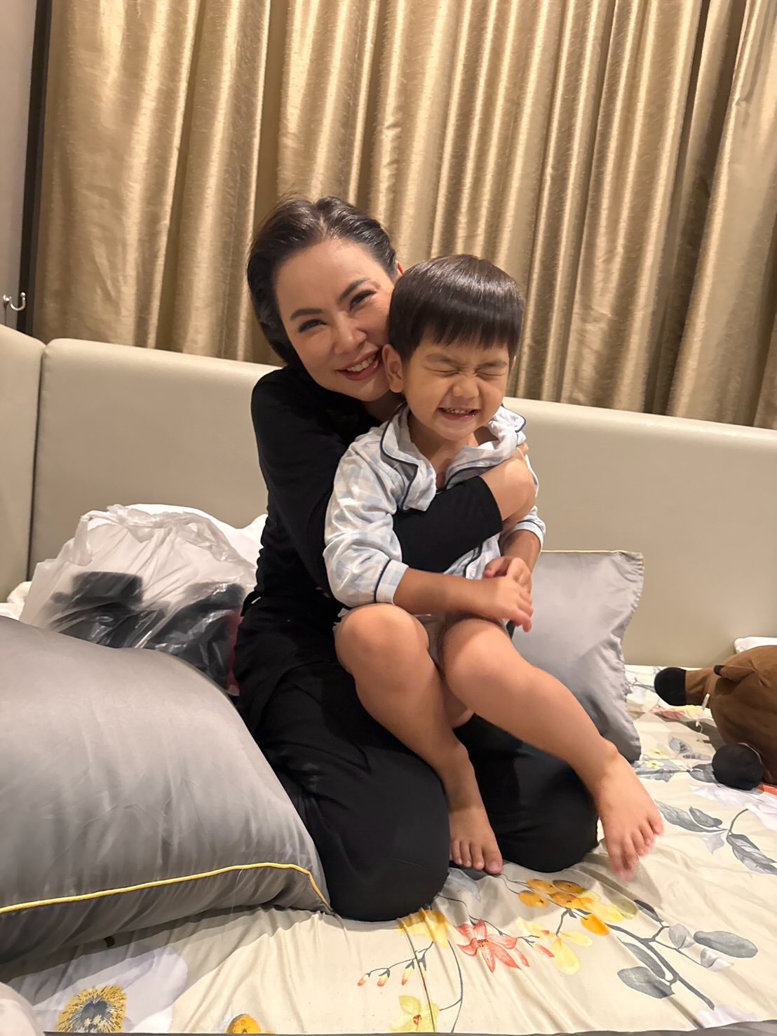 บุ๋ม - ปนัดดา วงศ์ผู้ดี