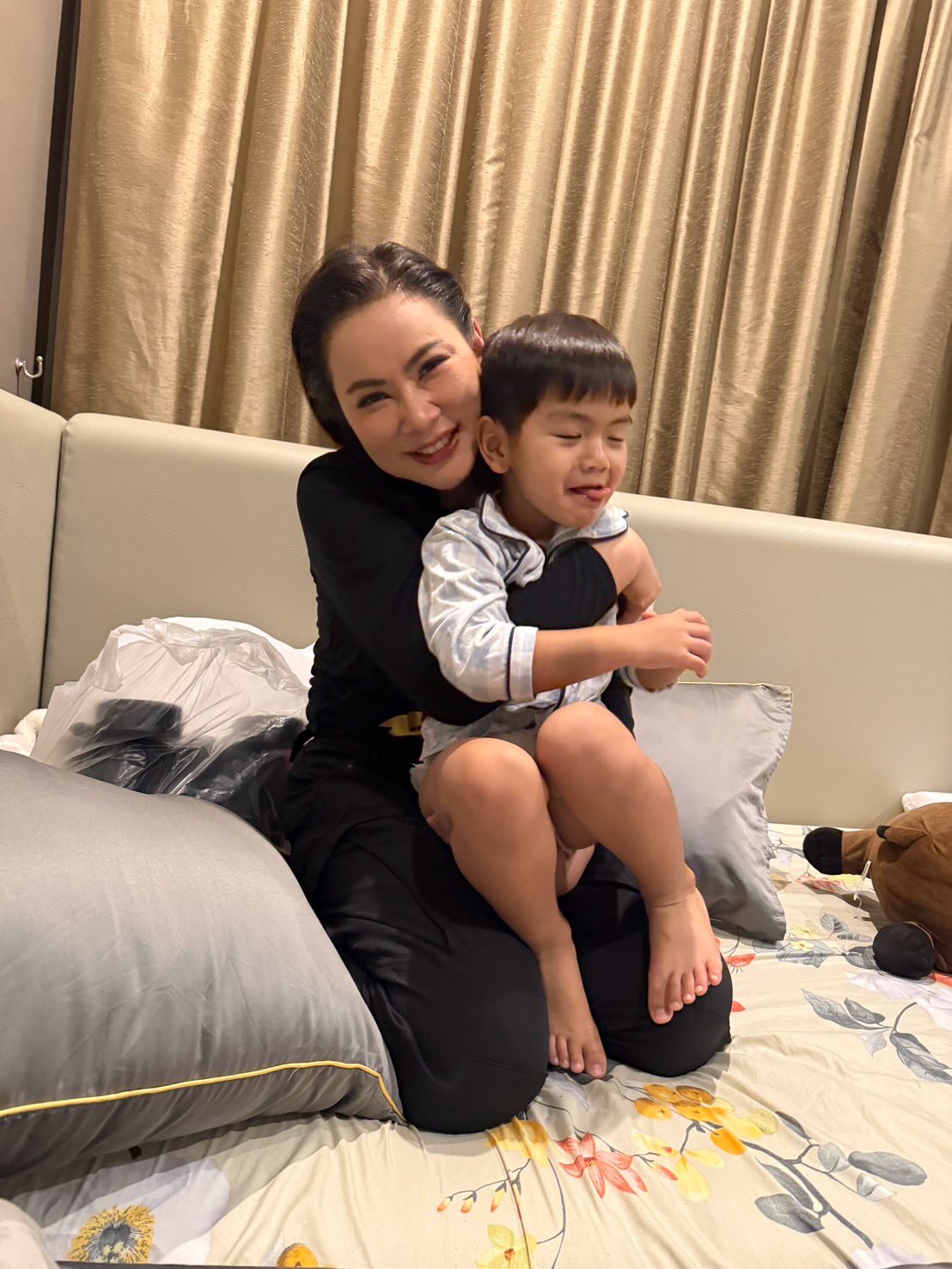 บุ๋ม - ปนัดดา วงศ์ผู้ดี