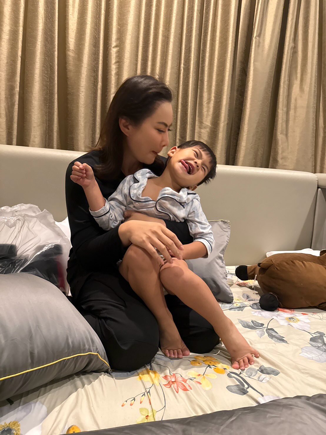 บุ๋ม - ปนัดดา วงศ์ผู้ดี