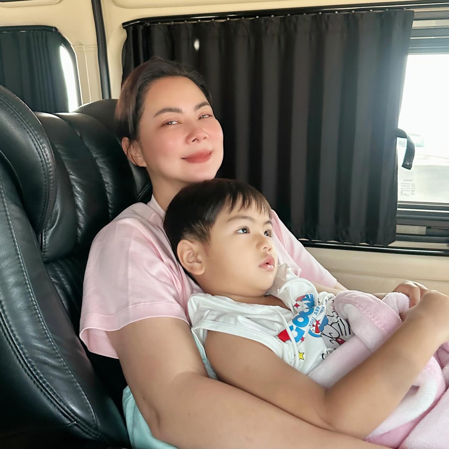 บุ๋ม - ปนัดดา วงศ์ผู้ดี