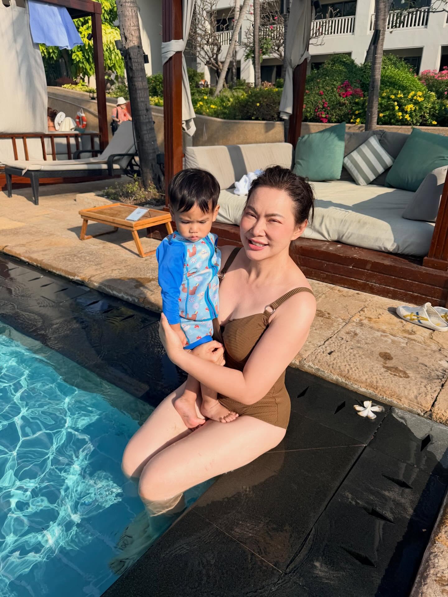 บุ๋ม - ปนัดดา วงศ์ผู้ดี