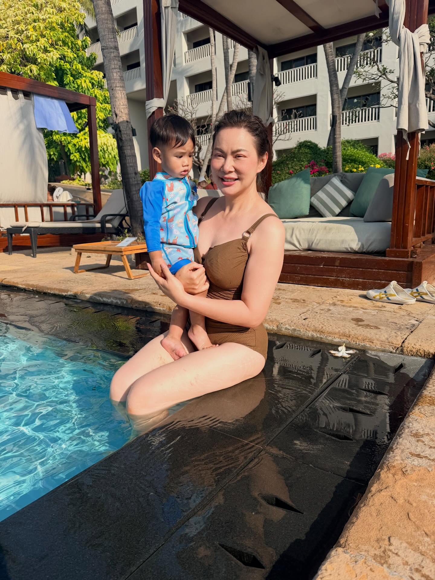 บุ๋ม - ปนัดดา วงศ์ผู้ดี