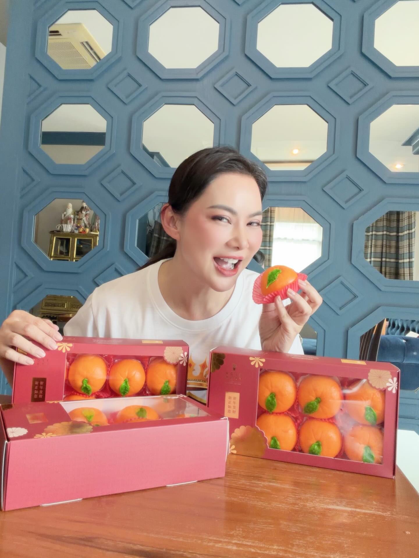 บุ๋ม - ปนัดดา วงศ์ผู้ดี