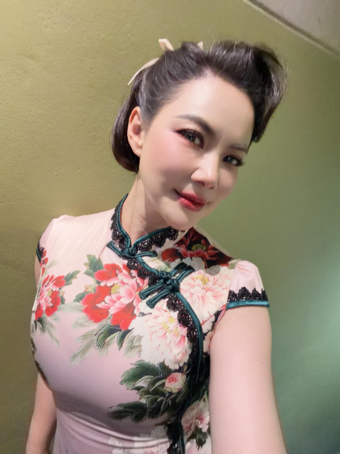 บุ๋ม - ปนัดดา วงศ์ผู้ดี