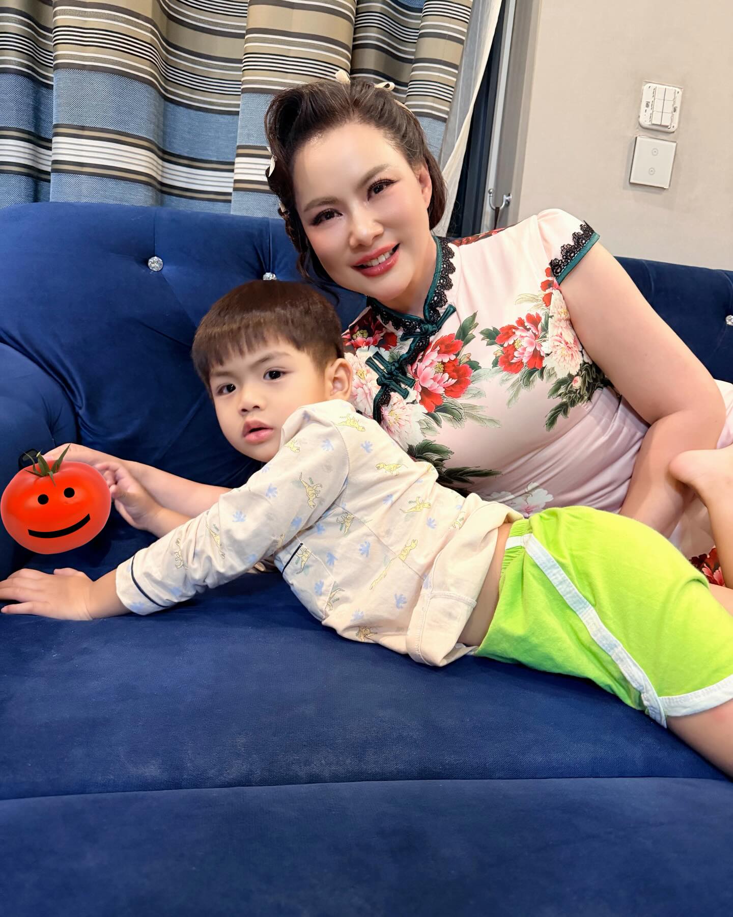 บุ๋ม - ปนัดดา วงศ์ผู้ดี