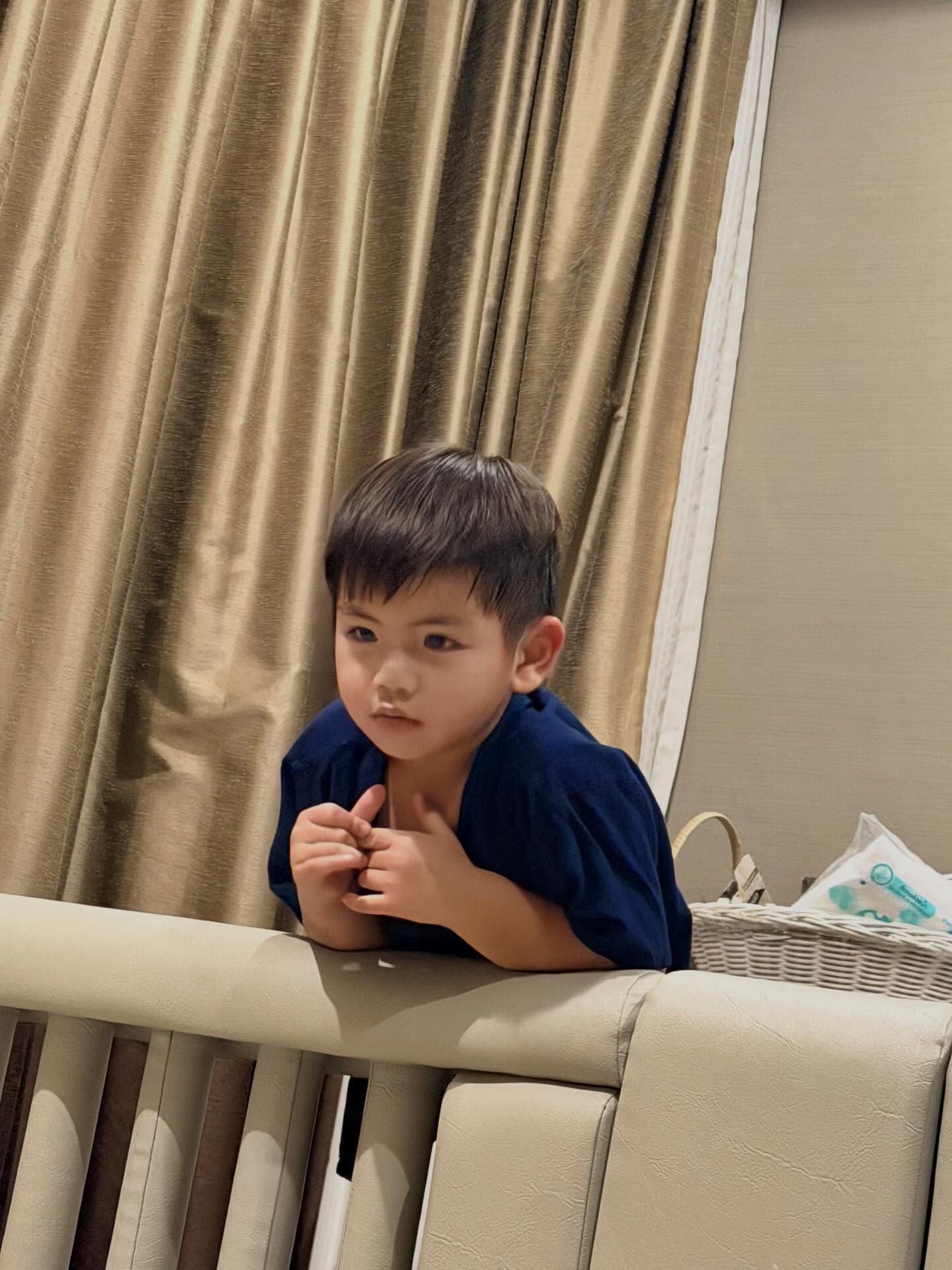 บุ๋ม - ปนัดดา วงศ์ผู้ดี