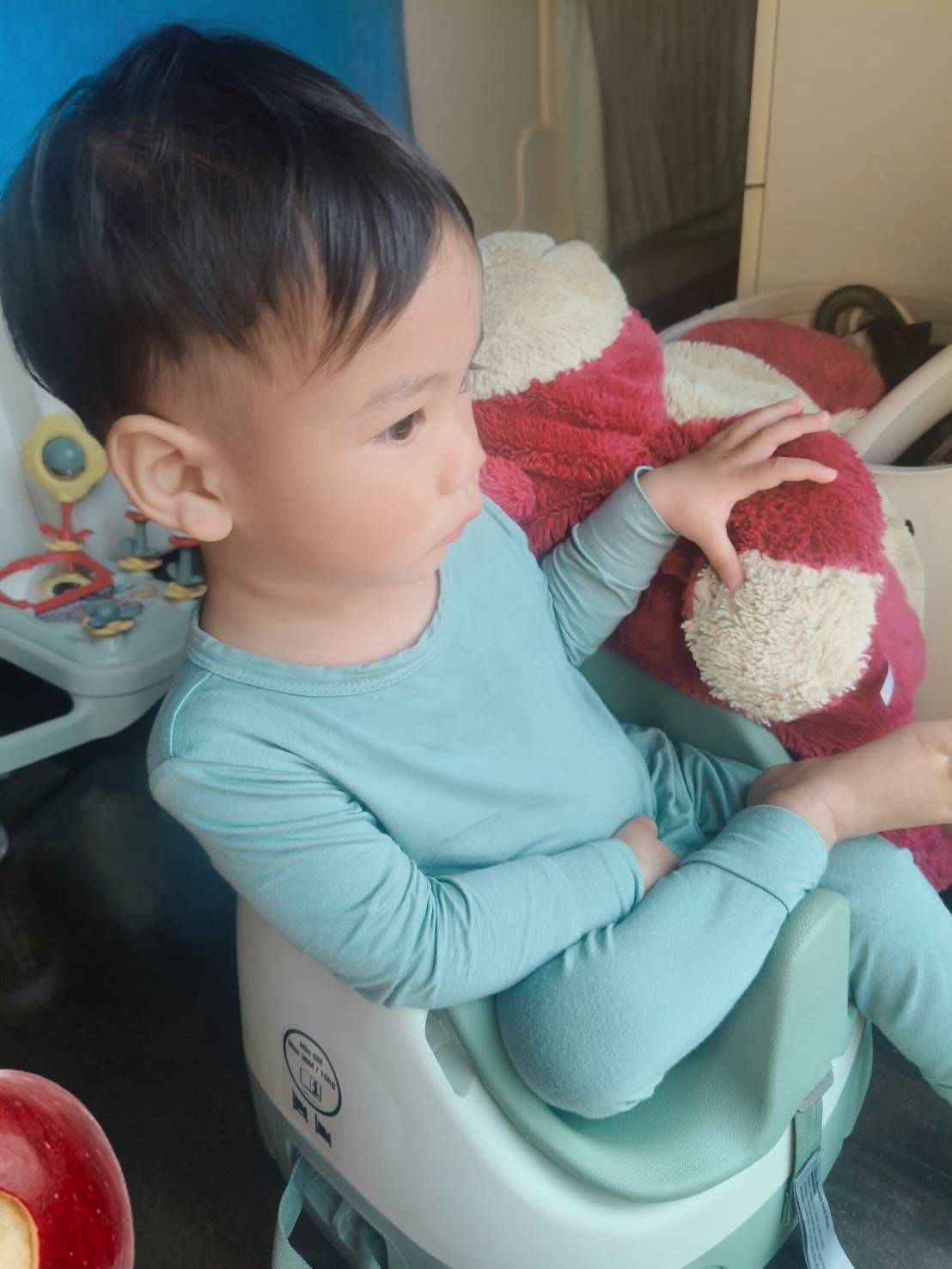 บุ๋ม - ปนัดดา วงศ์ผู้ดี