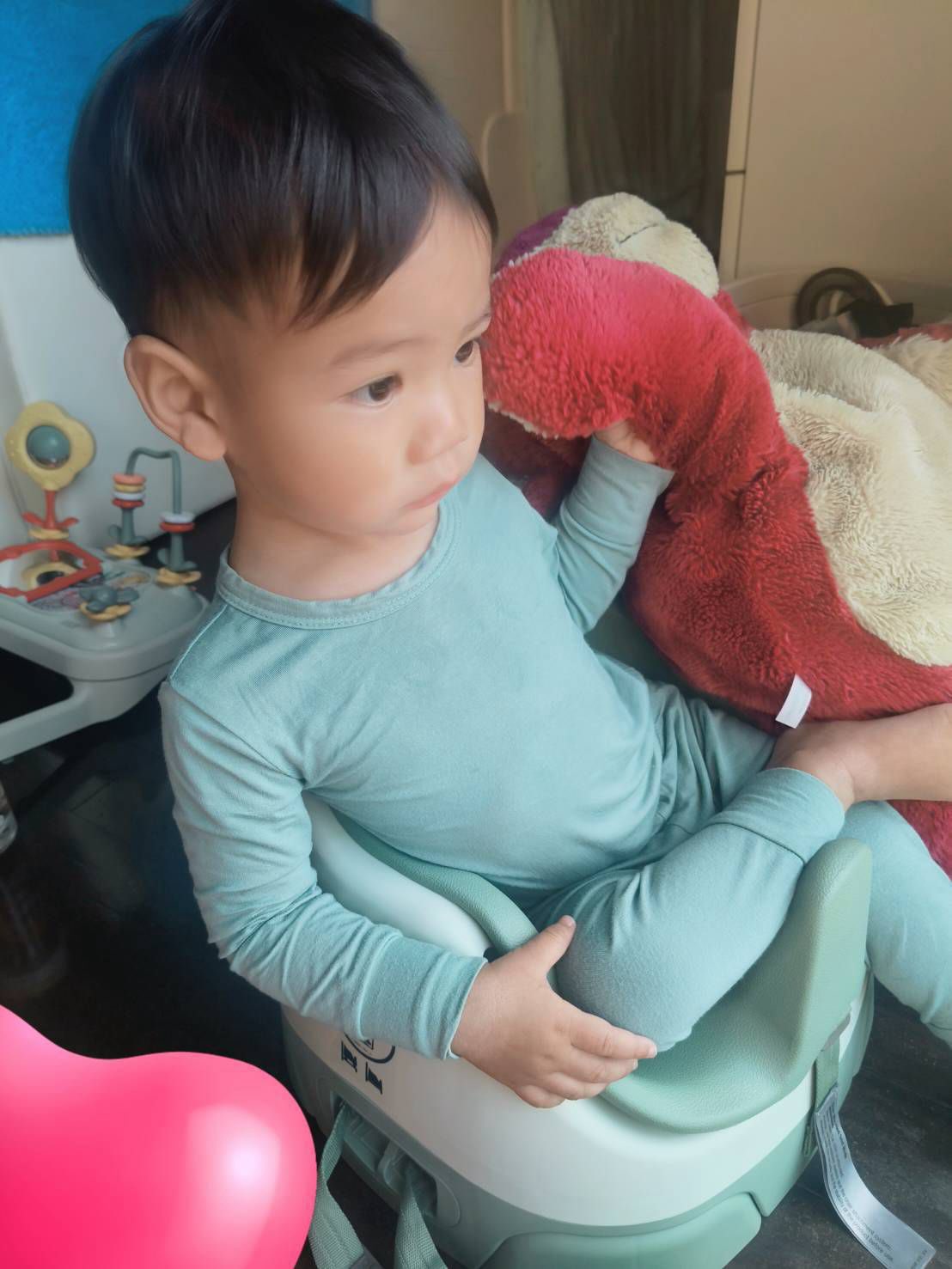 บุ๋ม - ปนัดดา วงศ์ผู้ดี