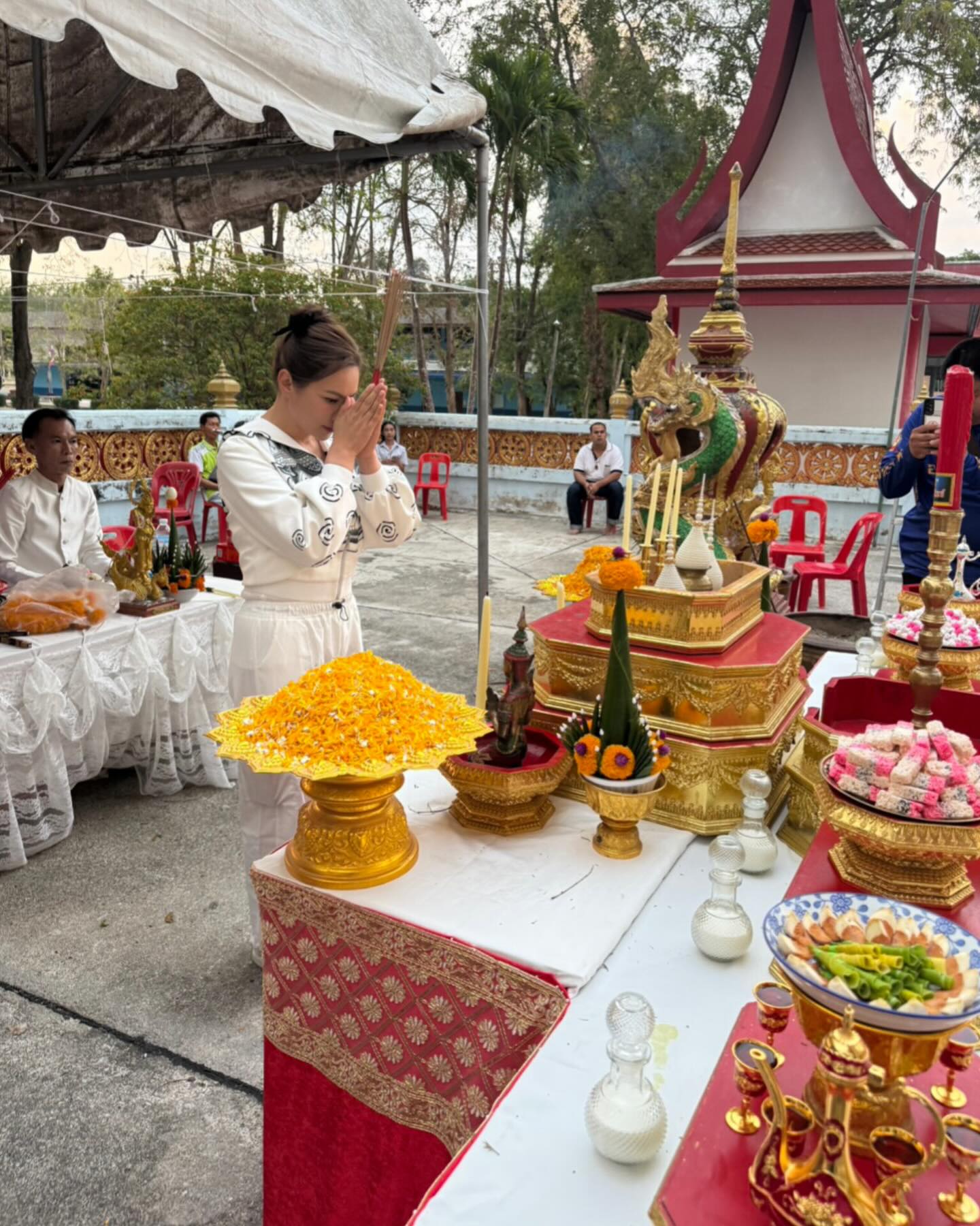 บุ๋ม - ปนัดดา วงศ์ผู้ดี