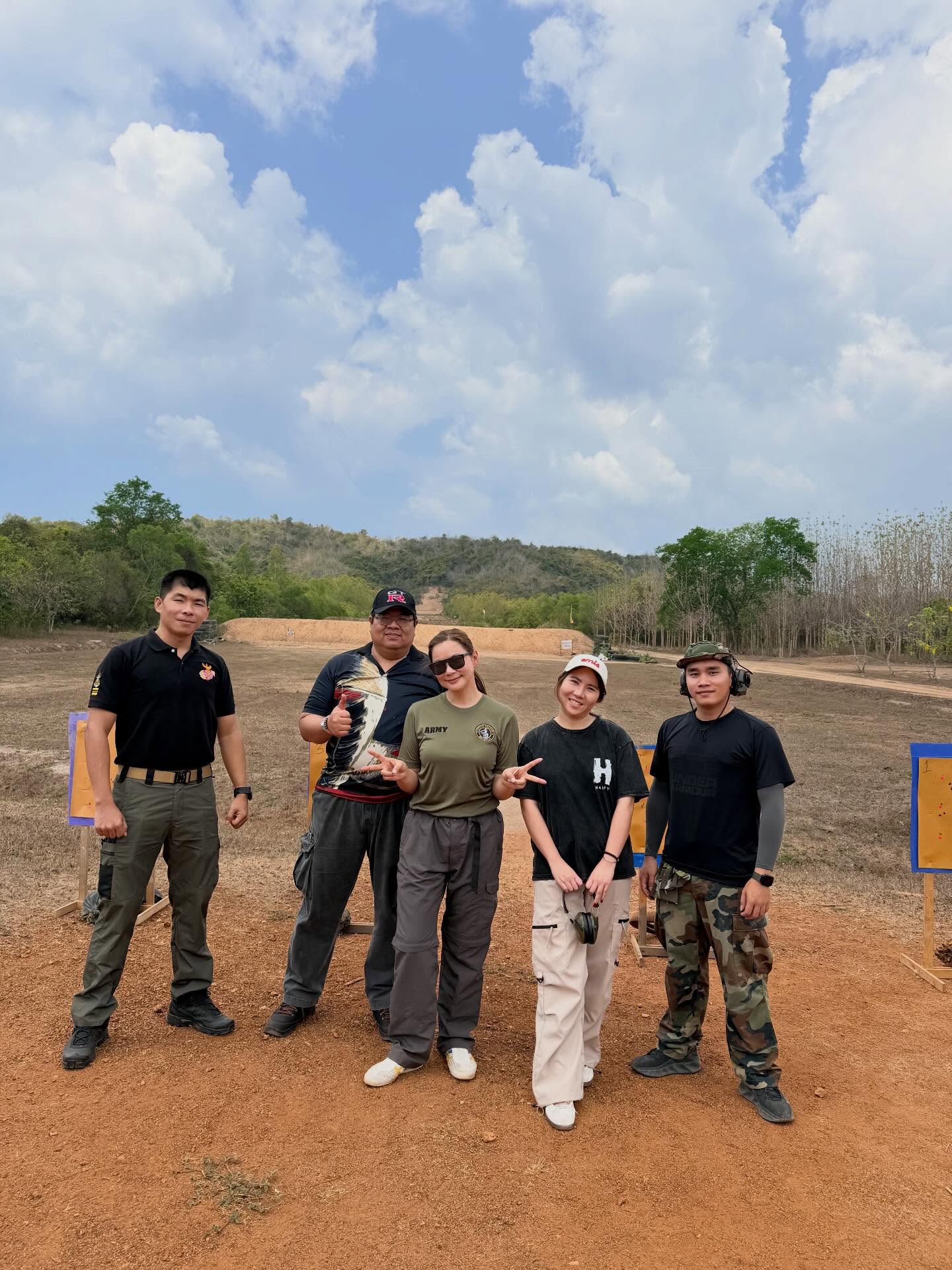 บุ๋ม - ปนัดดา วงศ์ผู้ดี