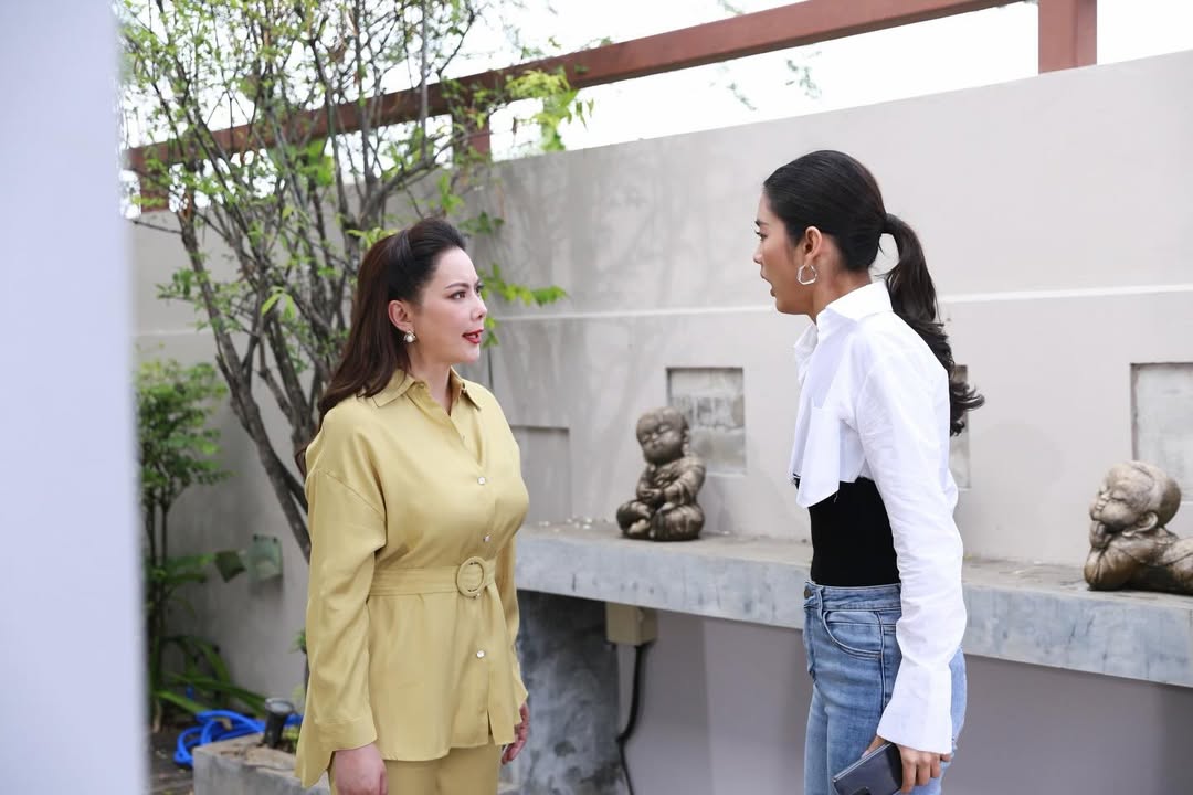 บุ๋ม - ปนัดดา วงศ์ผู้ดี