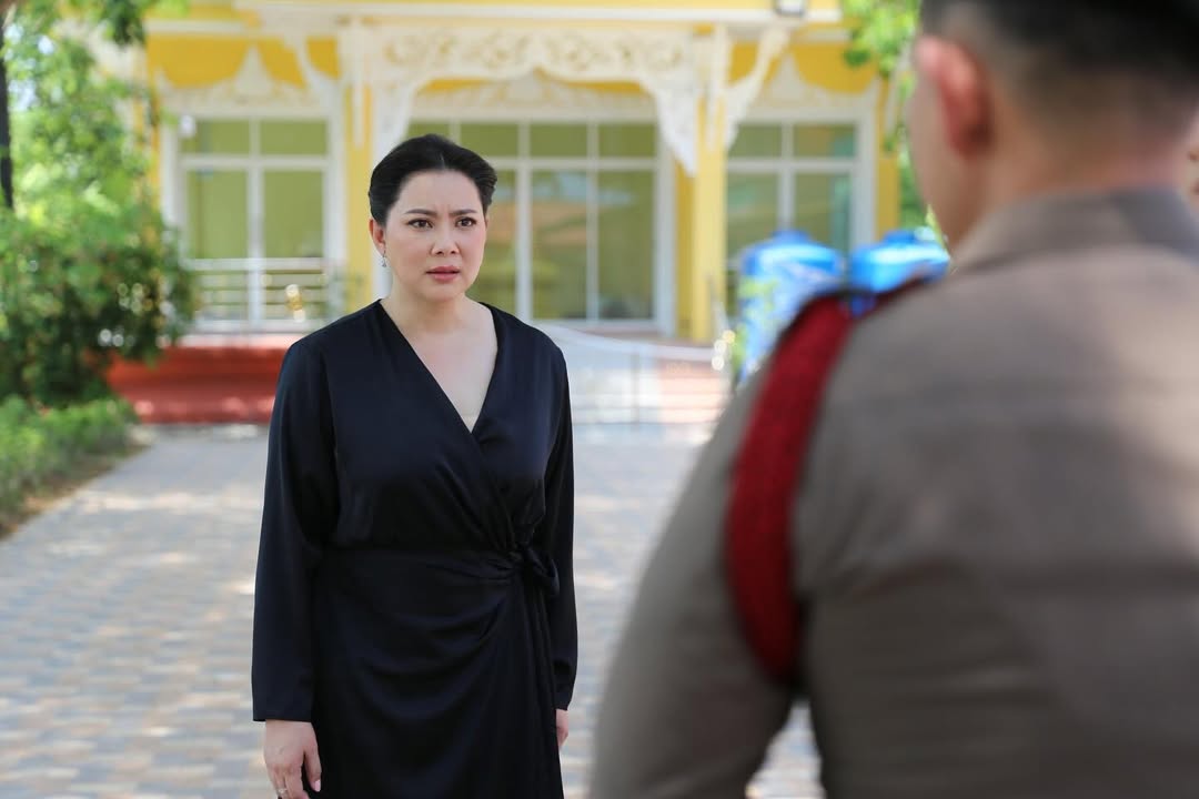 บุ๋ม - ปนัดดา วงศ์ผู้ดี