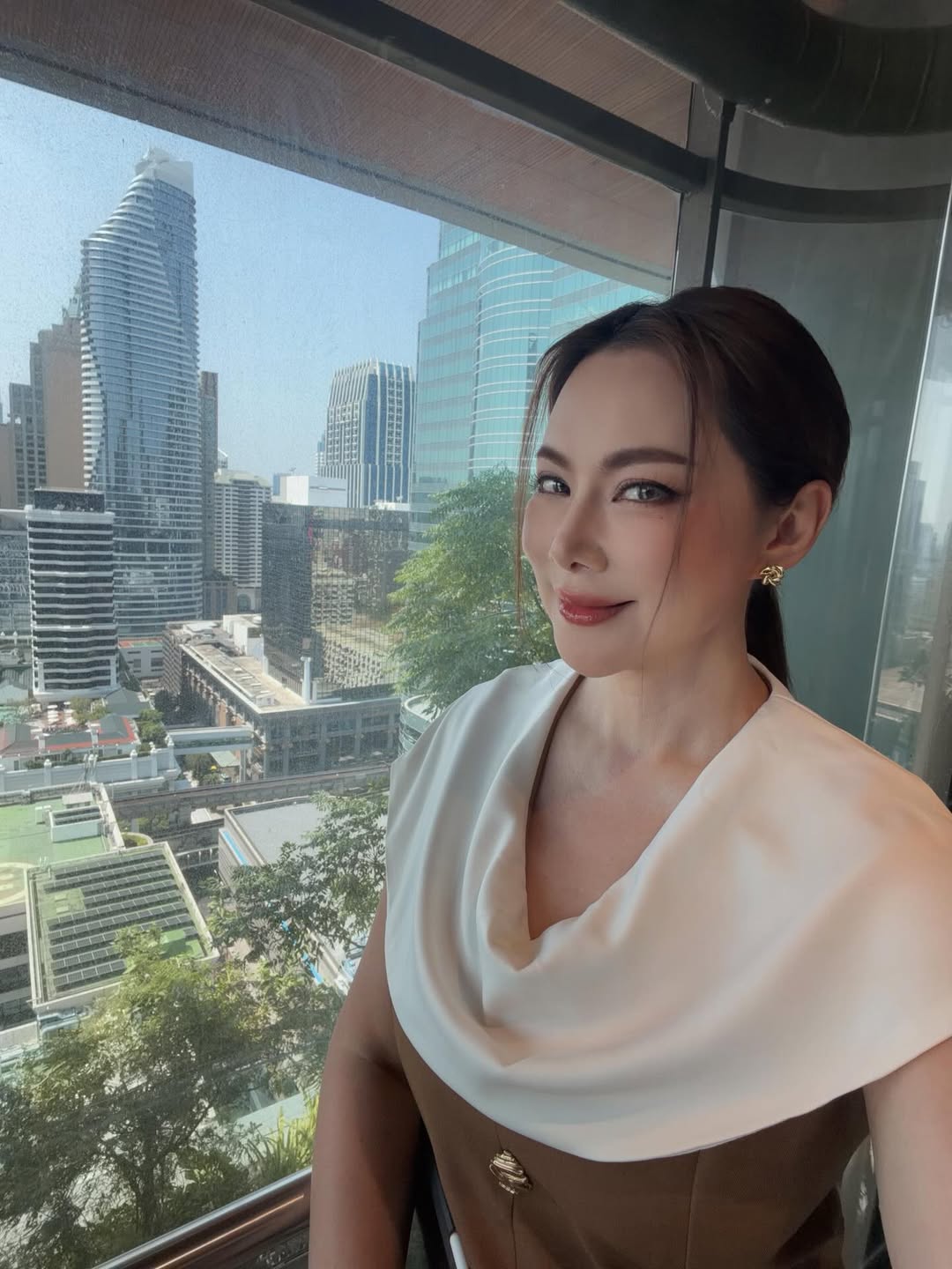 บุ๋ม - ปนัดดา วงศ์ผู้ดี