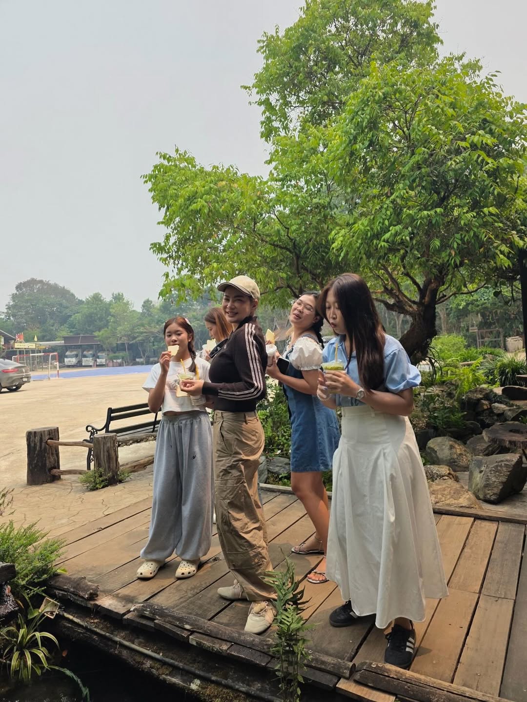 บุ๋ม - ปนัดดา วงศ์ผู้ดี