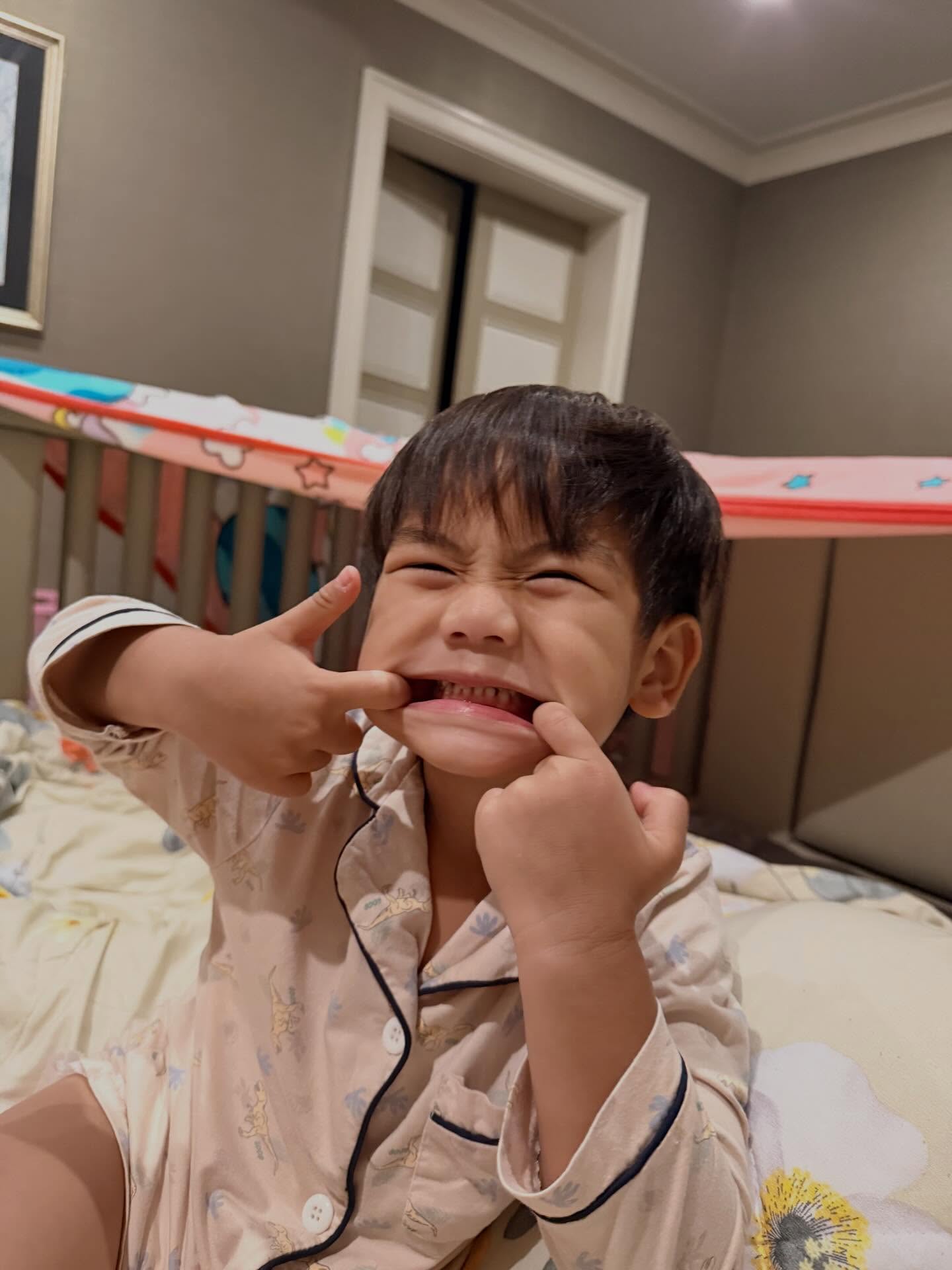 บุ๋ม - ปนัดดา วงศ์ผู้ดี