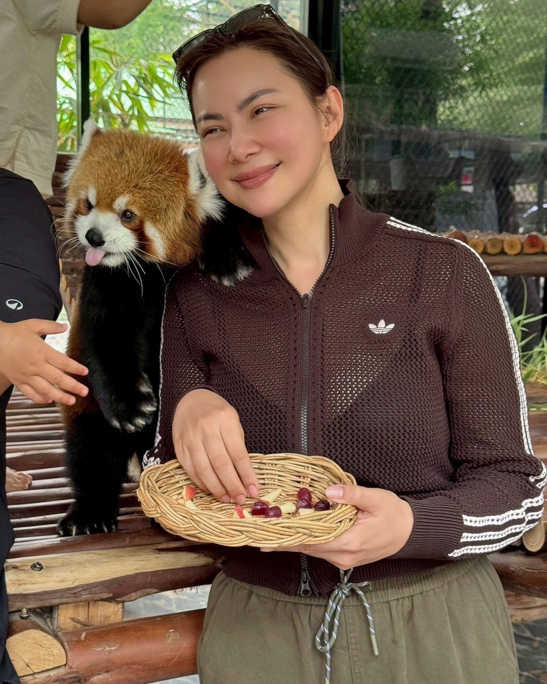 บุ๋ม - ปนัดดา วงศ์ผู้ดี
