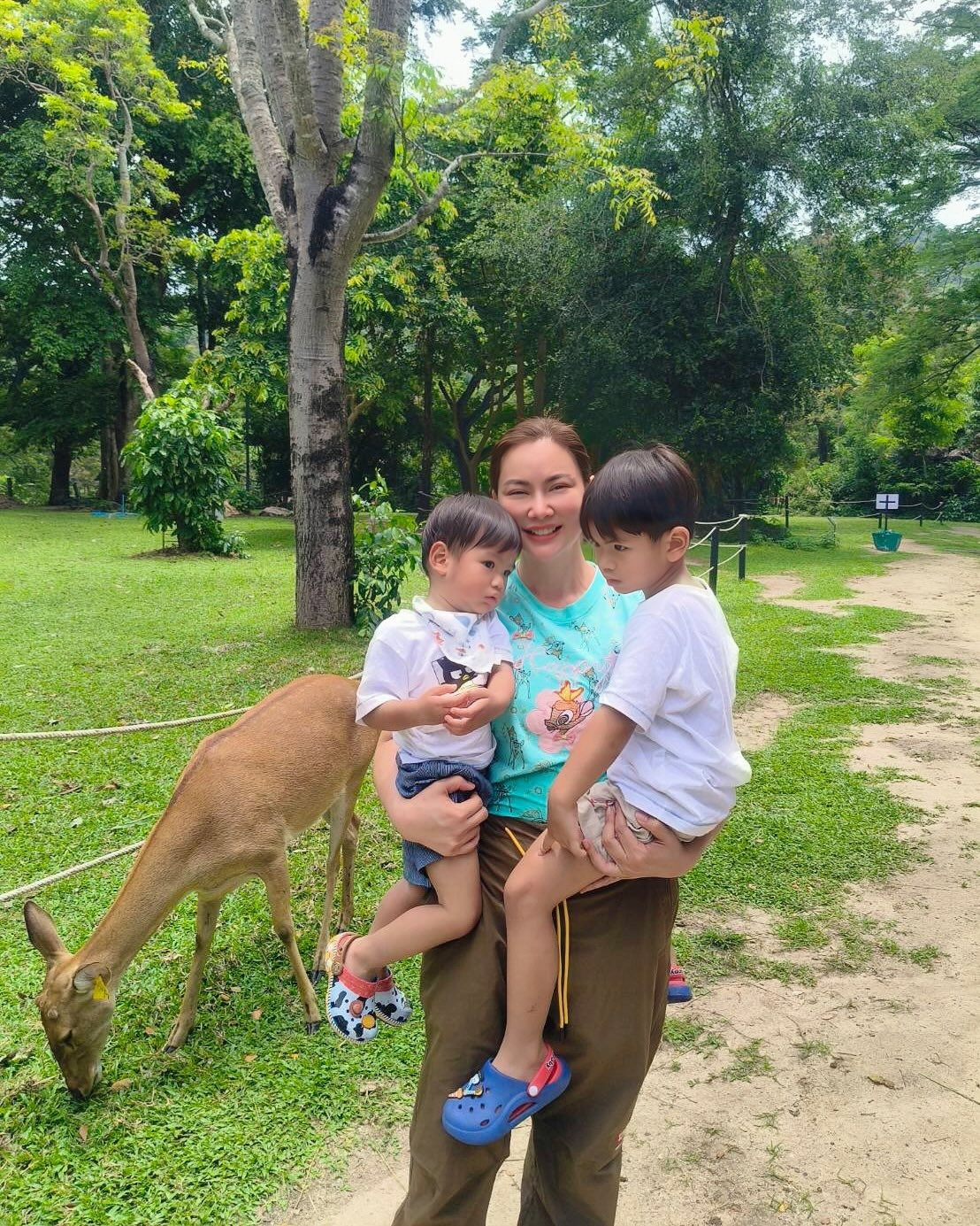 บุ๋ม - ปนัดดา วงศ์ผู้ดี