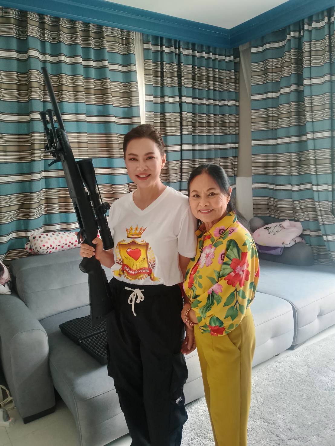 บุ๋ม - ปนัดดา วงศ์ผู้ดี