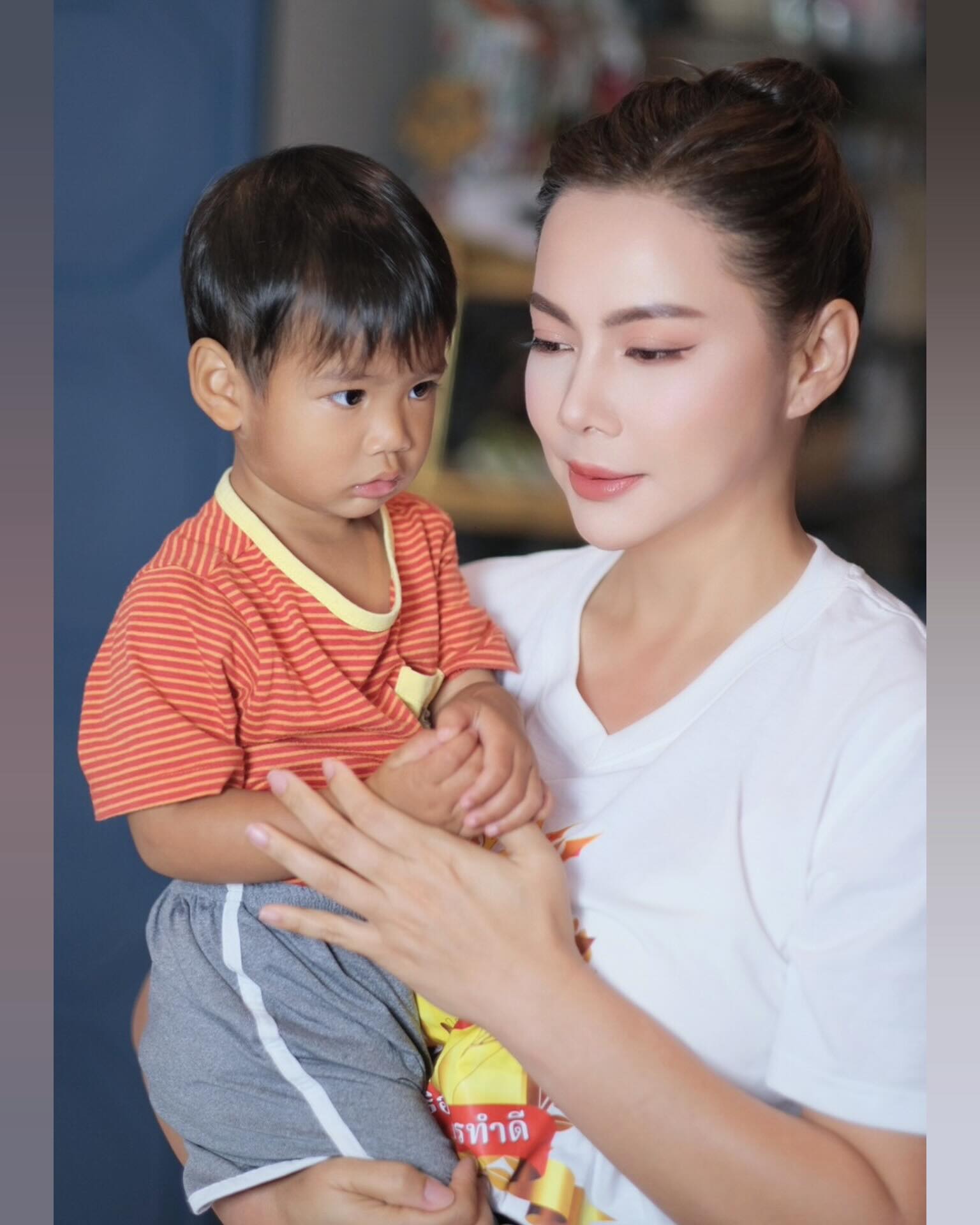 บุ๋ม - ปนัดดา วงศ์ผู้ดี