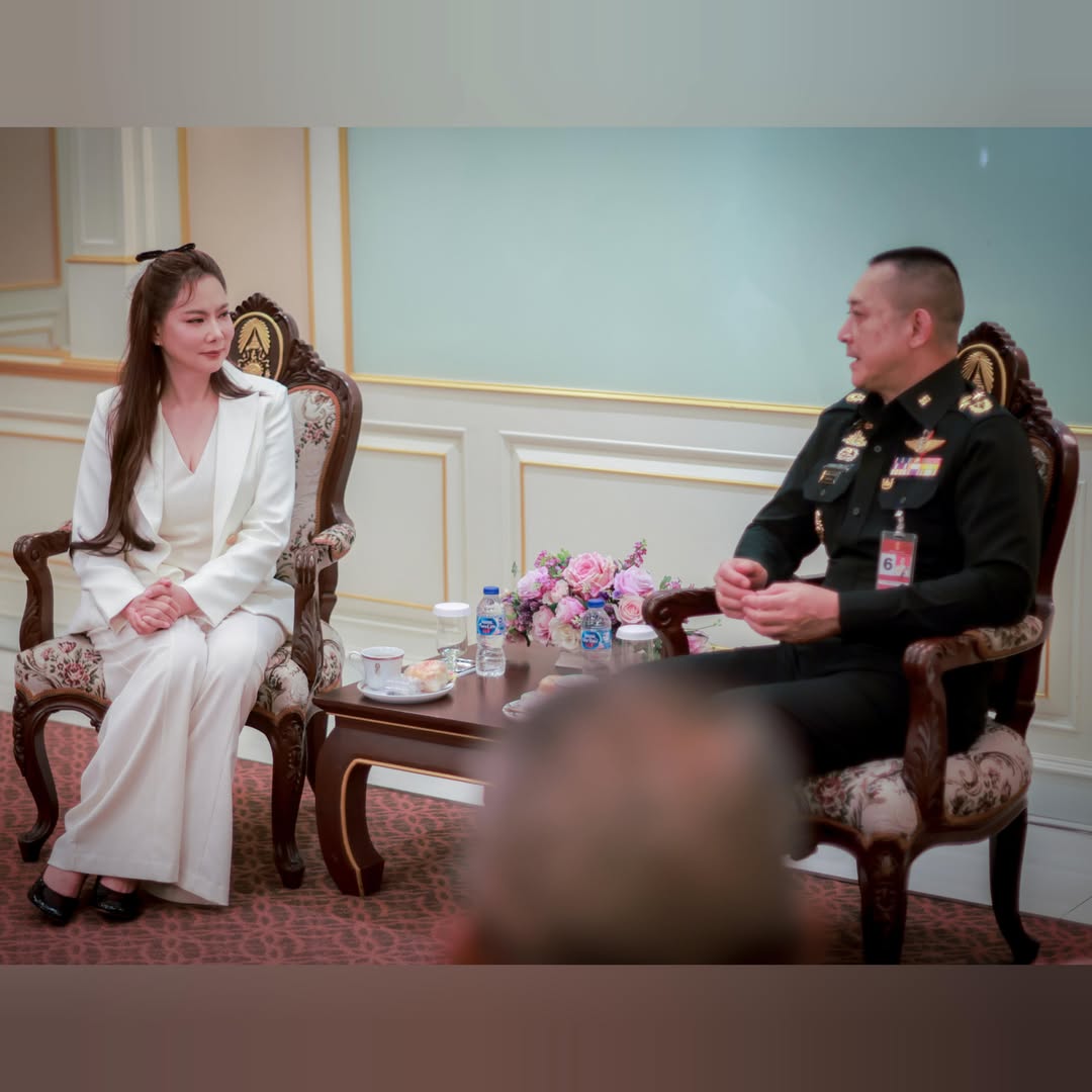 บุ๋ม - ปนัดดา วงศ์ผู้ดี