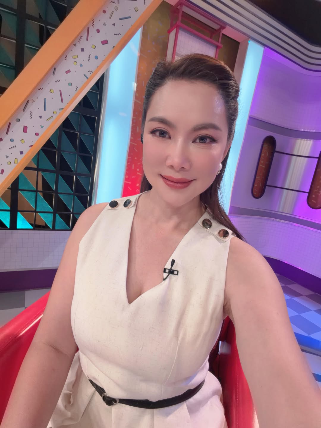 บุ๋ม - ปนัดดา วงศ์ผู้ดี
